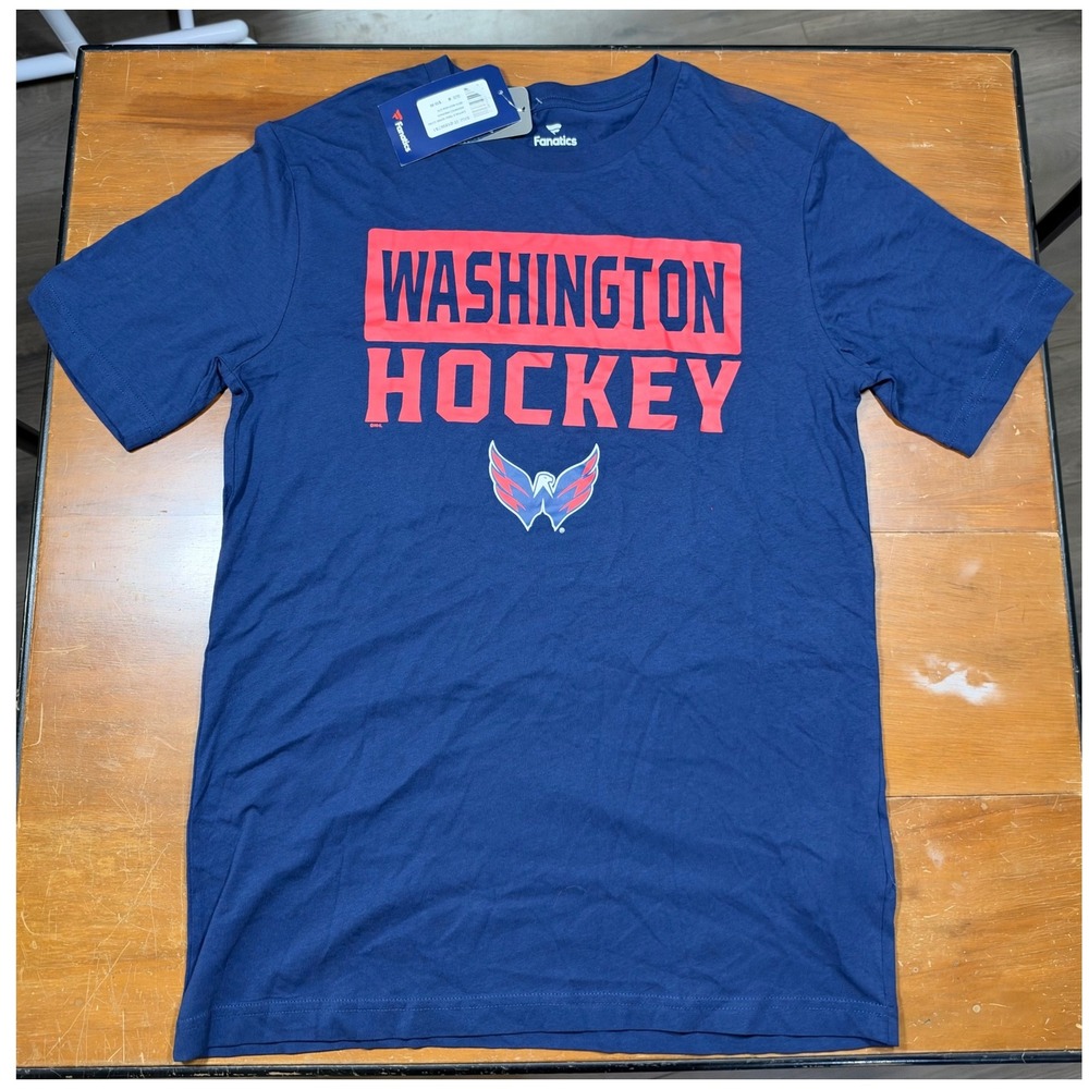 NWT Fanatics Washington Hockey T-Shirt Men Medium Navy Blue NHL Capitals Graphic
